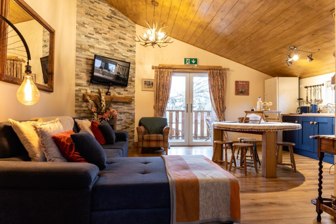 Greenvale Cabins Forkhill Esterno foto
