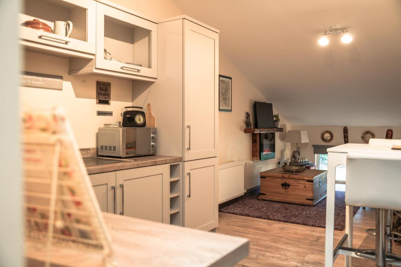 Greenvale Cabins Forkhill Esterno foto
