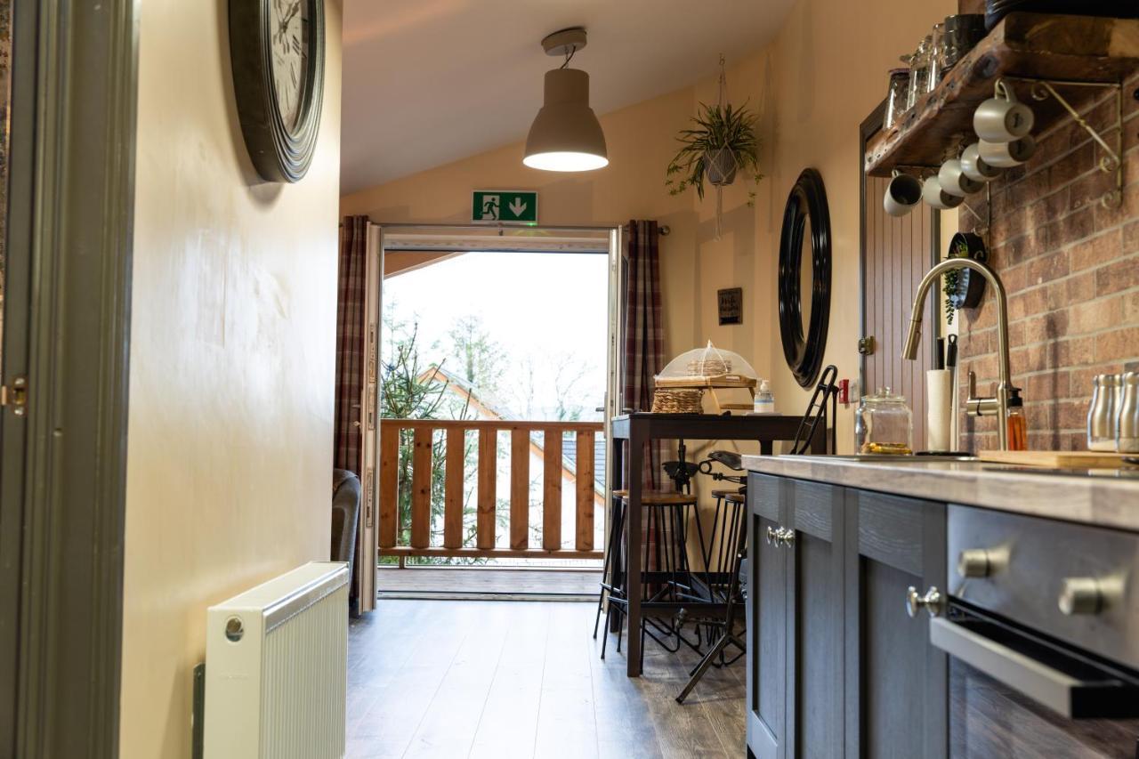 Greenvale Cabins Forkhill Esterno foto
